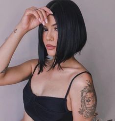 Graduated Bob Hairstyles, Edgy Short Haircuts, Graduated Bob, Corte Bob, Brown Hair Balayage, Edgy Short Hair, Beauty Style, Short Bob Hairstyles, Love Hair