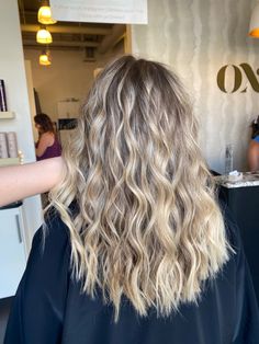 Blonde Hair With Roots, Bright Blonde Hair, Fall Blonde Hair, Lighter Hair, Cheer Hair, Birthday Hair, Brown Hair With Blonde Highlights, Hair Appointment, Hair Color And Cut