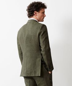 Italian Linen Sutton Suit in Olive Traditional Suit, Todd Snyder, Suit Pant, Suit Shop, Jacket Buttons, Sport Coat, Easy Wear, Formal Event, Casual Looks