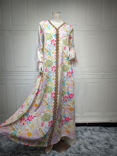 Muslim Woman Dress Moroccan Jalabiya Dubai Rhinestones Beaded V Neck Long Sleeve Feather Patchwork Print Gulf Abayas Dubai Kaftan Dress, Elevated Fashion, Chinese Traditional Clothing, Muslim Outfits, Mexican Dresses, Woman Dress, Patchwork Print, Dresses Xxl, Elegant Shirt