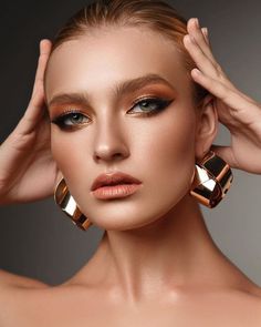 Bronze Goddess, Photoshoot Makeup, Beauty Photoshoot, Natural Wedding Makeup, Beyond Beauty, Makeup Quotes, Beauty Shoot, Beauty Shots, Beauty Portrait