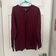 Size L. Red. Never Worn, Great Condition Red Long Sleeve T-shirt For Loungewear, Casual Burgundy Long Sleeve Tops, L L Bean, Long Sleeve Tees, Tee Shirts, Mens Shirts, Man Shop, Long Sleeve, Fast Delivery