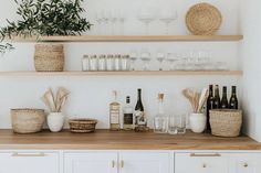 Upgrade Your Home with These Stunning Bar Nook Ideas! Cocktail Shaker Set