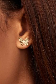 From dinner parties to art shows and everything in between, our Social Butterfly Studs will help you make a shining appearance. Handcrafted in solid gold, these butterflies will offer you feminine glamour and allure. Metal: 14k Yellow Gold Weight: 1.2 Grams Dimensions: 14mm Length, 11mm Width Origin: Crafted in San Zeno, Arezzo, Italy Elegant Pierced Butterfly Jewelry, Yellow Gold Butterfly Jewelry For Party, Elegant Butterfly Charm Earrings, Yellow Gold Wing-shaped Jewelry, Elegant Gold Butterfly-shaped Earrings, Elegant Gold Butterfly Earrings, Elegant Gold Wing-shaped Jewelry, Elegant Wing-shaped Gold Jewelry, Yellow Gold Butterfly Party Jewelry