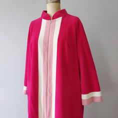 Bright pink cozy fleece robe. Zips half way down. Has pockets.  As is. Some spots. See photos. Label: Vanity Fair Size: 18 Shoulders: 17 Pit to Pit: 23 across Waist: 24 Hips: 26 Length: 43 Measurements taken flat and in inches. Double when  Message me with any questions. Check out my shop page for more vintage and for shop policies: http://www.etsy.com/shop/vintageontherocksri Follow me on /IG for events and new items! @vintageontherocksri Pink Oversized Outerwear For Daywear, Oversized Pink Outerwear For Daywear, Pink Outerwear With Pockets For Loungewear, Long-sleeved Pink Vintage Robe, Fleece Robe, House Coat, Pensacola Fl, Up House, Pajama Robe