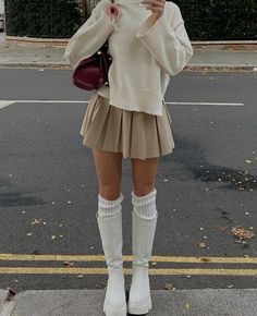 Rok Outfit, Cold Outfits, Neue Outfits, White Boots, Outfit Inspo Fall