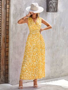 Elevate your summer wardrobe with our Beautifully Bloomed dress. This sleeveless floral print dress will flatter any figure with its shirred waist. Embrace the warm weather in style and comfort. Color : Yellow Style : Boho Details : Wrap, Ruffle Hem, Shirred Type : A Line Pattern Type : Ditsy Floral, All Over Print Neckline : V neck Sleeve Length : Sleeveless Waist Line : High Waist Hem Shaped : Flared, Layered/Tiered, Flounce Length : Long Fit Type : Loose Fabric : Non-Stretch Material : Woven Fabric Composition : 100% Polyester Care Instructions : Machine wash or professional dry clean Sheer : Semi-Sheer Size US Bust Hip Size Length Shoulder Waist Size S 4 37 50.2 53.5 13.2 26-38.6 M 6 38.6 51.8 53.9 13.6 27.6-40.2 L 8/10 40.9 54.1 54.3 14 29.9-42.5 XL 12 43.3 56.5 54.7 14.4 32.3-44.9 Yellow Style, Loose Fabric, Line Pattern, Comfort Color, Yellow Fashion, Line Patterns, Style Boho, Ditsy Floral, Floral Print Dress