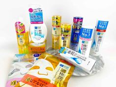 Buy Japanese beauty products in Nederland en België? J-Beauty products are known for their high quality ingredients. Famous Japanese skincare brands, Hada Labo, DHC, Lululun, Kose and Ishizawa Lab. Achieve the covetable mochi skin. Free Shipping Europe. Fast delivery. Secure Payment. Japan imported. 100% authentic. Rohto Mentholatum