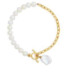 A playful modern take on a classic Dower & Hall design, this eclectic Luna Pearls bracelet combines 6mm round freshwater pearls and yellow gold vermeil rectangular link chain to dramatic effect. Accented with a 12 x 10mm keshi pearl drop, it fastens with a hammered t-bar and loop clasp. A timeless classic with a twist. We have been creating a wonderful world of everyday and fine jewellery since 1990 and have become known for our easy-to-wear pieces that become treasured favourites. Over the year Luxury Gold Pearl Jubilee Bracelet, Keshi Pearl Bracelet, Pearls Bracelet, Modern Bracelets, Hall Design, Kesha, Freshwater Pearl Bracelet, Organic Forms, Fashion Magazines