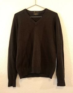 Vintage NORDSTROM Knitted Quality 100% Lamb Wool Brown Sweater Size Large. Nice vintage wool light weight sweater. Does have a small tear at back side waistline. Please refer to pic for reference. Please double check measurements for sizes may vary. Message for pics and additional questions. Measurements done while item lays flat out. 26in top shoulder down 21in armpit to armpit 23in sleeve to shoulder Casual Brown V-neck Sweater For Work, Casual Brown Knit V-neck Sweater, Casual Brown V-neck Sweater For Layering, Brown Cotton Sweater, Classic Brown V-neck Sweater For Fall, Casual Fitted Cotton V-neck Sweater, Brown Cotton Sweater For Workwear, Classic Cotton V-neck Sweater For Winter, Casual Brown Wool Top