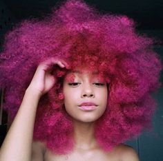 Pink Afro, Howleen Wolf, Cute Curly Hairstyles, Beautiful Hair Color, Texturizer On Natural Hair, Hair Crush, Black Hairstyles, Colorful Hair