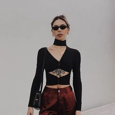 M Or L American Eagle Crop Top, Twist Front Crop Top, Stretchy Crop Tops, Long Sleeve Wrap Top, Turtle Neck Crop Top, Cropped Tube Top, Black Turtleneck, Long Crop Top, Crop Top Sweater