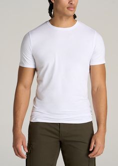 American-Tall-Men-Essential-SLIM-FIT-Crew-Neck-Tees-White-front White Short Sleeve Shirt For Layering, Plain Crew Neck T-shirt For Layering, Sporty Crew Neck Shirt For Everyday, Essentials Crewneck, White Tee Men, Men In White, Baggy Shirts, Tall Men, Tall Clothing