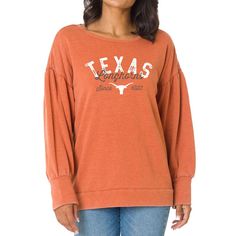 Combine a fashion-forward design and comfort with this Texas Longhorns Brooklyn pullover sweatshirt. It features roomy balloon sleeves that add a stylish flair and acid-washed fabric for a vintage look. Texas Longhorns graphics printed on the front make your fandom easy to see. Orange Texas, Texas Longhorns, Balloon Sleeves, Vintage Look, Pullover Sweatshirt, Vintage Looks, Brooklyn, Fashion Forward, Texas