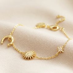 Sun Moon Star Bracelet, Lover Of Sky, Sun And Moon Bracelet, Sun Bracelet, Teen Girl Jewelry, Moon Chain, Aesthetic Jewellery, Everyday Wear Jewelry, The Sun And Moon