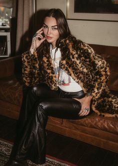 leopard faux fur coat Zebra Fur Coat, Leopard Fur Jacket Outfit, Edgy Fall Photoshoot, Cheetah Print Fur Coat, Fall Leopard Print Fur Coat With Faux Fur Lining, Trendy Faux Fur Coat With Faux Fur Lining, Trendy Faux Fur Coat With Lining, Fall Leopard Print Faux Fur Coat, Oversized Faux Fur Coat For Fall