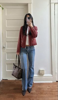 Winter Inspo Outfits, Trendy Leather Jacket, Faye Webster, Red Outfits, Red Can, Nashville Outfits, City Outfits, Fashion Autumn, Todays Outfit