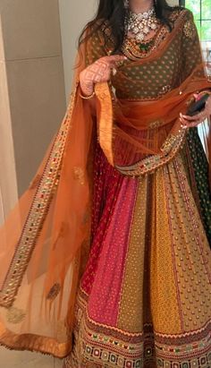 Indian Fits, Punjabi Dresses, Desi Clothing, Desi Art, Desi Fits, Asian Clothes, Desi Dress, Desi Aesthetics, India Shopping