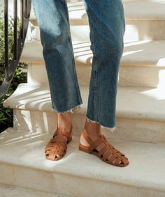 Sandles Outfit, Fisherman Sandals Outfit, Fisherman Outfit, Fisherman Style, Sandals Outfit, Fisherman Sandals, Jenni Kayne, Get Dressed, Luxury Shoes