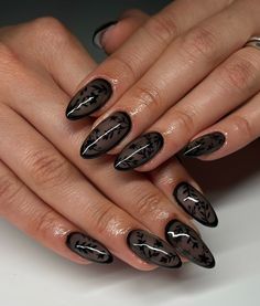 Dark Academia Nail Ideas, Gel Nail Designs Fall 2024, Victorian Style Nails, Alt Fall Nails, Dark Academia Nail Art, Vintage Style Nails, Dark Cottagecore Nails, Whimsigoth Nail Art, Ethel Cain Nails