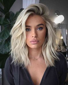 Hair Color For Lob Haircut, Deep Part Short Hair, Mom Haircut Fine Hair, Short Hairstyle Women Thick Hair Blonde, Shoulder Length Hair With Extensions, Short Hair With Extensions For Volume, Mom Cut 2023 Thick Hair, Medium Long Haircut For Thick Hair, Choppy Hairstyles Medium