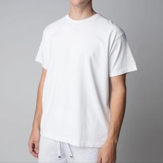 New Without Tags. Our Signature Intentionally Oversized Drop Shoulder Tee In Our Most Relaxed Silhouette Is The Ultimate Essential. This Talentless Tee Is Your Go-To For Effortless Everyday Dressing. 37 Casual Plain Cotton T-shirt, Plain Cotton T-shirt For Streetwear, Sporty Plain T-shirt With Relaxed Fit, Sporty Relaxed Fit Plain T-shirt, Oversized Cotton Sporty Shirt, Classic Cotton Pre-shrunk Tops, Pleated Jacket, Drop Shoulder Tee, Nike Air Max Tn