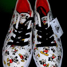 Never Worn Disney Micky Mouse Shoes Casual White Sneakers With Character Print, Casual Mickey Mouse Lace-up Sneakers, Fun Sneakers With Character Print And Round Toe, Casual Low-top Sneakers With Character Print, Sporty Mickey Mouse Synthetic Sneakers, Disney Low-top Sneakers With Rubber Sole, Mickey Mouse Synthetic Sneakers For Streetwear, Disney Character Print Sneakers With Round Toe, Mickey Mouse Streetwear Sneakers