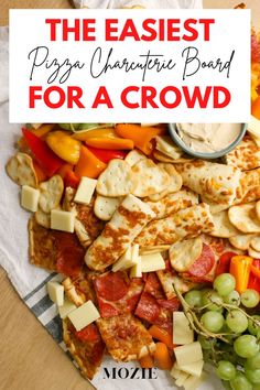 super bowl party food. super bowl appetizers. football party foods. super bowl party dieas easy. super bowl dips. super bowl appetizers easy. pizza snacks for party. pizza snacks recipes. pizza snacks easy. pizza snacks for kids. charcuterie board ideas. unique charcuterie board ideas. football charcuterie board ideas. how to build a charcuterie board.  snack board ideas. appetizer charcuterie board ideas. wasy snack baord ideas. Pizza Snacks Easy, Super Bowl Appetizers Easy, Charcuterie Board For A Crowd, Appetizer Charcuterie Board Ideas, Pizza Charcuterie Board, Appetizer Charcuterie Board, Football Charcuterie Board, Football Charcuterie, Kids Charcuterie Board