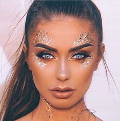 Danielle Mansutti, Coachella Make-up, Glitter Carnaval, Make Com Glitter, Carnaval Make-up, Music Festival Makeup, Coachella Makeup, Make Carnaval, Halloweenský Makeup