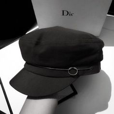 Dior Cap, Спонж Beauty Blender, Dior Hat, Luxury Hats, Women Hats Fashion, Cute Beanies, Stylish Caps, Fashion Cap, Girly Accessories