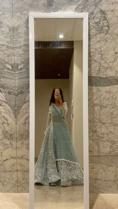 Lehenga Poses Instagram, Indian Dress Up, Desi Dress, Trendy Outfits Indian, Traditional Indian Dress, Desi Fashion Casual, Desi Aesthetic, Indian Dresses Traditional, Traditional Indian Outfits