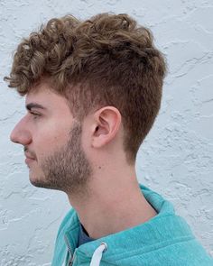 34 of the Best Curly Hairstyles for Men (Haircut Ideas) Best Curly Hairstyles, Curly Hairstyles For Men, Curly Hair Trends, Hair Replacement Systems, Long Face Hairstyles, Cool Hairstyles For Men, Boys Long Hairstyles