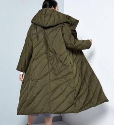 This down coat make with 90% duck down ,very warm in the winter .also have plus size to 10 XL. This is a winter down jacket fill with down.we design it with a very thick and warm style.this hooded down jacket could keep you very warm in the cold winter.the side pockets is very useful.a unique design women winter coat. Material: 90% duck down ,polyester Style: Casual Package Contents: 1 x down coat Size: S :Length:115cm chest:104cm shoulder sleeve:70cm M:Length:115cm chest:108cm shoulder sleeve:7 Women Winter Coat, Duck Down Jacket, Long Coats, Warm Down, Womens Winter, Oversized Coat, Down Jackets, White Duck, White Ducks