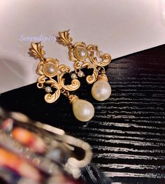 Baroque Court Freshwater Pearl Earrings Baroque Classic Formal Jewelry, Classic Baroque Wedding Earrings, Luxury Traditional Baroque Earrings, Gold Baroque Victorian Earrings, Gold Victorian Baroque Earrings, Pearl Flower Earrings, Freshwater Pearl Earrings, Classic Earrings, Freshwater Pearls Earrings