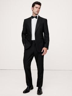 This timeless tuxedo shirt has a cutaway collar and traditional French cuffs with linked buttons so you can replace with cuff links if you like.  Slim fit.  Cutaway collar.  Long sleeves with French cuffs.  Concealed button placket.  Shirttail hem.  Slim fit.  Long sleeves.  Hip length.  Model: Size M, 6'2" (188cm). Tuxedo Shirt, Toddler Jeans, Cutaway Collar, Curve Jeans, Tuxedo Shirts, Wedding Guest Dress Summer, Petite Jeans, Wide Fit Boots, Black Wrap Dress