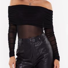 Never Worn Black Ruched Off-The-Shoulder Bodysuit Trendy Black Off-shoulder Top For Party, Off-shoulder Bodysuit For Night Out, Chic Black Ruched Bodysuit, Black Off-shoulder Bodysuit For Night Out, Chic Stretch Off-shoulder Bodysuit, Stretch Off-shoulder Elastane Bodysuit, Stretch Elastane Off-shoulder Bodysuit, Black Ruched Off-shoulder Top, Black Stretch Off-shoulder Bodysuit