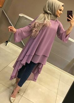 Trendy Tops For Women Casual, Elegant Classy Dresses, Beach Outfits Casual, Outfit Aesthetic Black, Early Spring Outfits Casual, Spring Outfit Aesthetic, Girl Street Style, 2023 Street Style, Outfit Ideas 2024