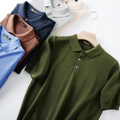 Erleben Sie ultimativen Komfort und Stil mit Business Knitting Polo Short Sleeve T-shirt Man. Entworfen weich, atmungsaktiv und langlebig, dank 100% reiner Baumwolle Material. Erhältlich in einer Vielzahl von Farben und Größen, um jeden Körper-Typ zu passen. Das Design bietet ein modernes und einzigartiges Muster, das jedem Outfit einen Hauch von Eleganz verleiht. Dieses Herren-T-Shirt ist in den folgenden Farben erhältlich:Khaki,Grün,Marineblau,Blau,Kaffee




Vorteile: Atmungsaktiv & Komfort Polo T Shirt, Tee Shirt Homme, Mens Khakis, Khaki Green, Color Khaki, Cotton Style, Mens Summer, Cotton Material, Pure Cotton