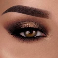 Black And Gold Eyeshadow, Eye Makeup Tutorials, Smoked Eyes, Make Up Tutorials, Dramatic Eye Makeup, Black Eyeshadow, Palette Ideas, Makeup Step By Step