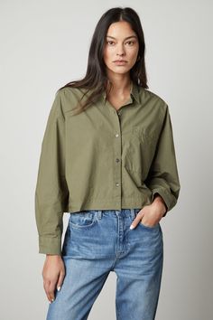 The LUCILLE CROPPED BUTTON-UP SHIRT in olive green by Velvet by Graham & Spencer. Cropped Button Up Shirt, Blouse Size Chart, Velvet Tees, La Fashion, A Button, Short Shirts, Contemporary Fashion, Cotton Poplin, Cotton Shirt