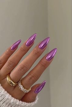 Purple Nails Chrome, Cat Eye Acrylic Nails, Eye Acrylic Nails, Chrome Summer Nails, Shape Of Nails, Summer Chrome Nails, Light Blue Chrome