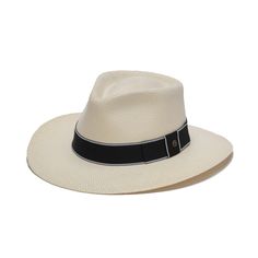 POMONA is a great choice from the Austral Panama Collection. Crafted with genuine Panama straw and genuine leather band with decorative design and a gold pin, its 2.5 inch brim offers a timeless yet modern style. Mens Western Style, Mens Cowboy Hats, Trending Hats, Outback Hat, Mens Hats Fashion, Grey Design, Rancher Hat, Bow Flats, Cowboy Style