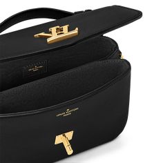 LOUIS VUITTON® - Oxford - Black Lv Oxford Bag, Black Sling Bag, Oxford Bags, Designer Crossbody Bags, Beautiful Handbags, Louis Vuitton Official, Sporty Chic, Color Dorado, Clutch Wallet