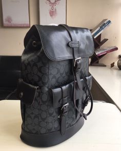 New model has arrived!  Coach's new lace-up men's backpack double pocket travel backpack. Mountaineering bag 

size: height 43/low length 31/bottom width 15. 

Available now in black. Mens Backpacks, Music Bag, Multifunction Bag, Orange Backpacks, Lv Purse, Lv Shoes, Mini Bucket Bags, Lv Belt, Lv Handbags