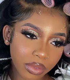 Cool Skin Makeup Looks, Purple Makeup Looks For Black Women Prom, Glam Prom Makeup Looks, Diamond Make Up Looks, Homecoming Makeup Black Women, Pink Prom Makeup Looks Black Women, Glitter Under Eyes Make Up Black Women, Glam Makeup With Rhinestones, Prom Makeup For Brown Eyes Pink Dress