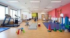 Physical Therapy Exercise Room - Search Images Therapy Room Ideas, Therapy Rooms, Physical Education, Homecoming Proposal, Workout Rooms