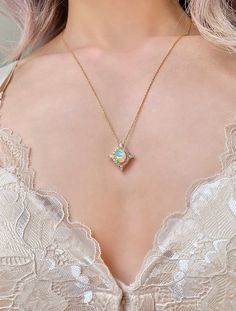 Mia Opal Necklace Gold Opal Necklace Vintage, Opal Necklace Gold, Crystals Earrings, Fire Opals, Light Earrings, Matching Ring, Jewelry Minimalist, Gift Art, Matching Rings