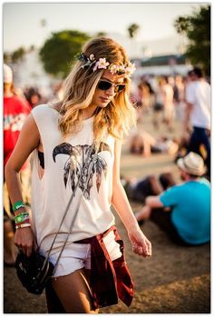 Art Symphony: Hippie Style #hippie #style #independent Bohemian Schick, Coachella 2014, Festival Mode, Moda Hippie, Boho Chique, Boho Mode, Boho Styl, Fest Outfits, Estilo Hippy