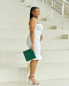 White Graduation Dress Black Women, White Graduation Dress College Classy, Graduation Dress Black Women, White Dress For Graduation, Graduation Dress University, White Graduation Dress, Graduation Outfit College