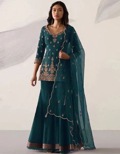 Teal Heavy Fox Georgette Sharara Salwar Suit Blue Sharara Suit, Georgette Salwar Suit, Blue Sharara, Georgette Sharara, Party Wear Salwar Kameez, Pakistani Culture, Diy Dresses, Costumes Around The World, Modest Evening Dress